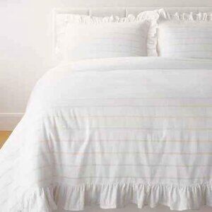 Yarn Dye Stripe with Ruffle Comforter & Sham Set White/Khaki